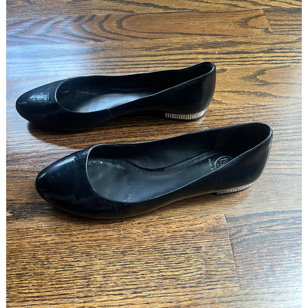 Tory Burch Is Women’s Black Patent Leather Flats Rhinestone Low Heel size 8.5 - Picture 3 of 8